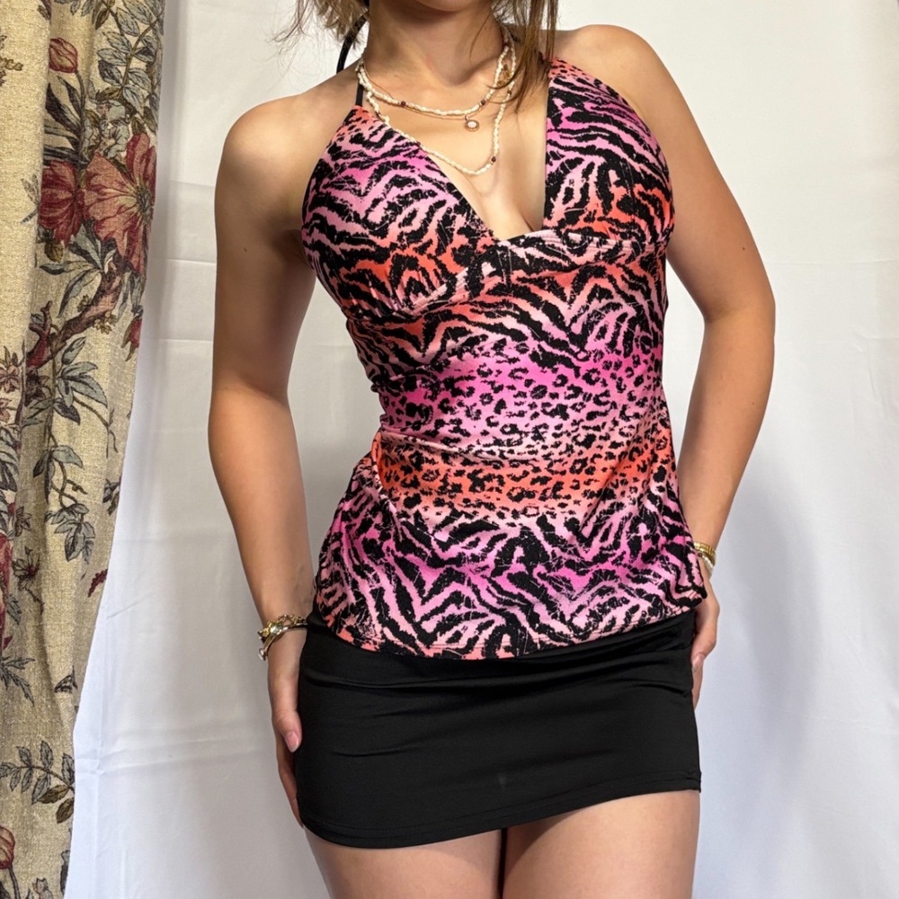 MUDD Stunning Y2k tankini halter top with hot pink animal print design all over